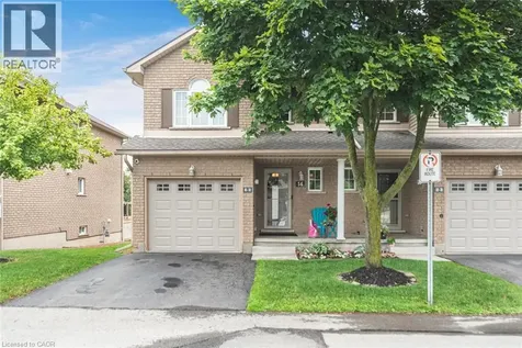 30 Braemar Avenue Caledonia ON N3W 2M1