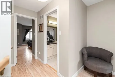 30 Braemar Avenue Caledonia ON N3W 2M1