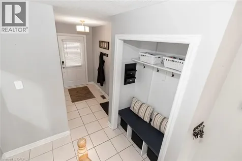 30 Braemar Avenue Caledonia ON N3W 2M1