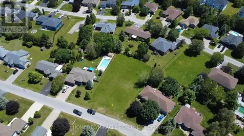 31 Fairway Crescent Wasaga Beach ON L9Z 1B9