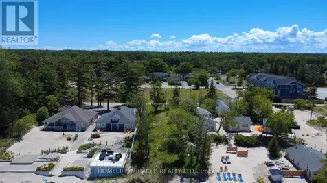 316 Shore Lane Wasaga Beach ON L9Z 1Z5