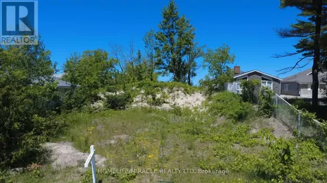 316 Shore Lane Wasaga Beach ON L9Z 1Z5