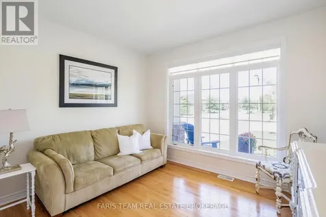 26 Barrington Trail Collingwood ON L9Y 0G1