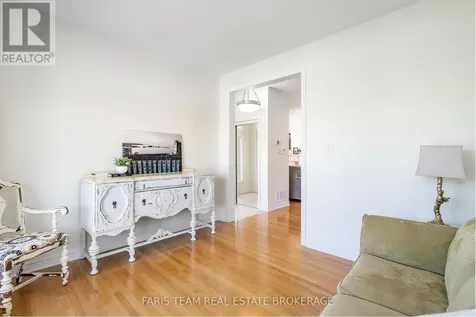 26 Barrington Trail Collingwood ON L9Y 0G1
