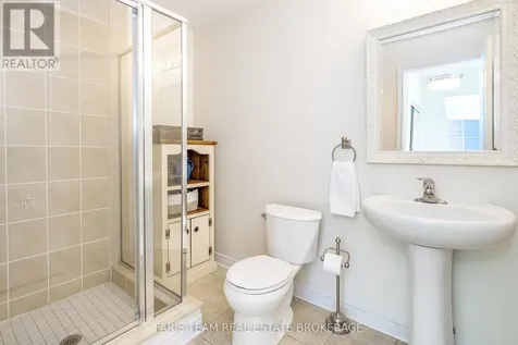 26 Barrington Trail Collingwood ON L9Y 0G1