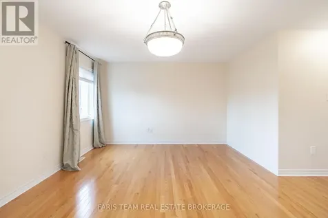 26 Barrington Trail Collingwood ON L9Y 0G1