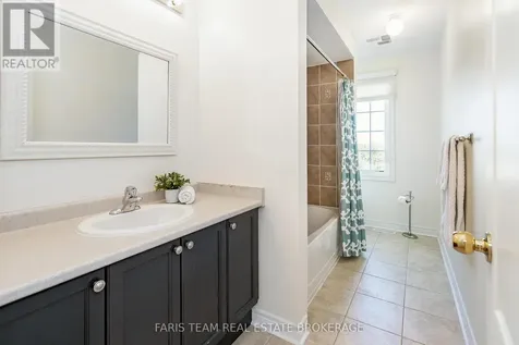 26 Barrington Trail Collingwood ON L9Y 0G1
