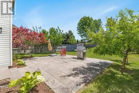 26 Barrington Trail Collingwood ON L9Y 0G1