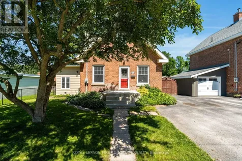 762 Dominion Avenue Midland ON L4R 1S3