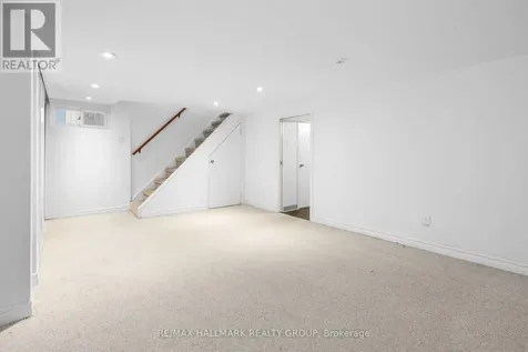 824 Byron Avenue Ottawa ON K2A 0H7