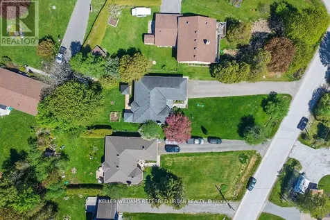 222 Aldred Drive Scugog ON L9L 1B4