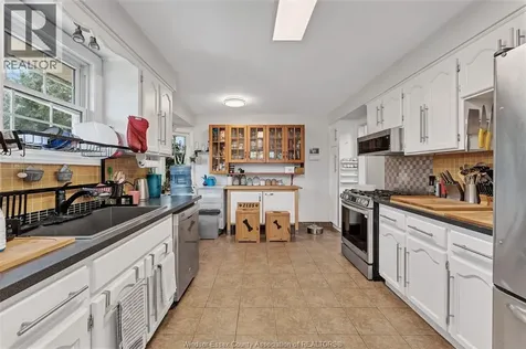 1723 Homestead Lane Lasalle ON N9H 2C7