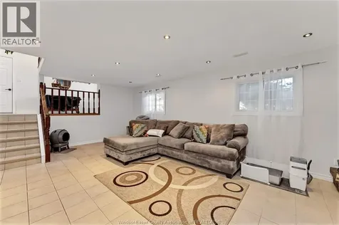 1723 Homestead Lane Lasalle ON N9H 2C7