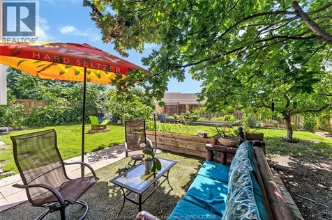 1723 Homestead Lane Lasalle ON N9H 2C7
