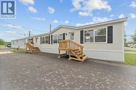 24 Regina Drive Lakeshore ON N8N 2P4