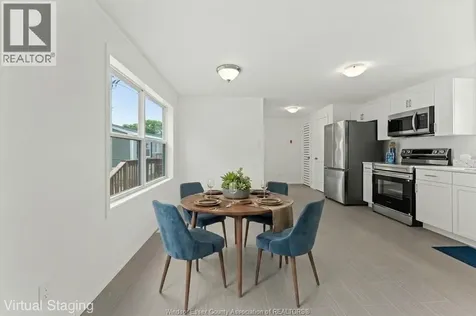 24 Regina Drive Lakeshore ON N8N 2P4