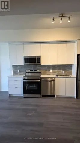 33 Erie Avenue Brantford ON N3S 0C7