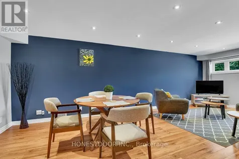 2601 Needham Crescent Ottawa ON K1V 6K1