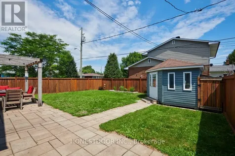 2601 Needham Crescent Ottawa ON K1V 6K1