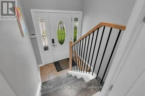 2601 Needham Crescent Ottawa ON K1V 6K1