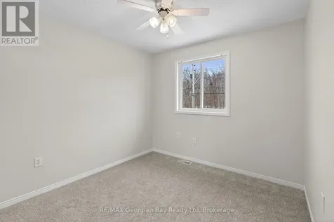 836 Coral Springs Lane Midland ON L4R 0A1