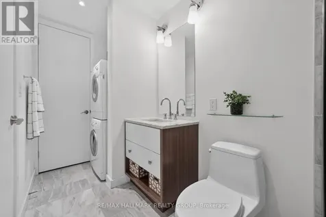 300 Lisgar Street Ottawa ON K2P 0E2
