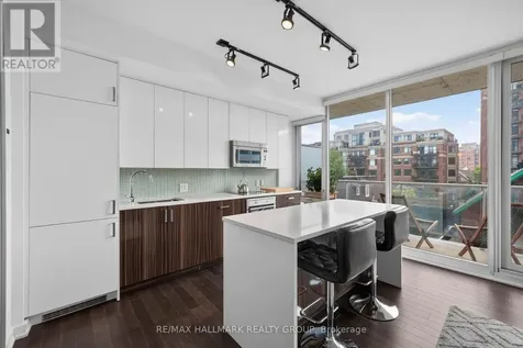 300 Lisgar Street Ottawa ON K2P 0E2