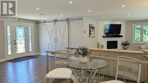 13 Bathurst Street Ottawa ON K2W 1A7