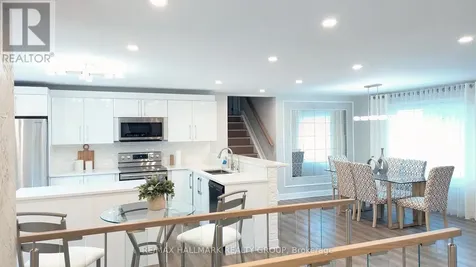13 Bathurst Street Ottawa ON K2W 1A7
