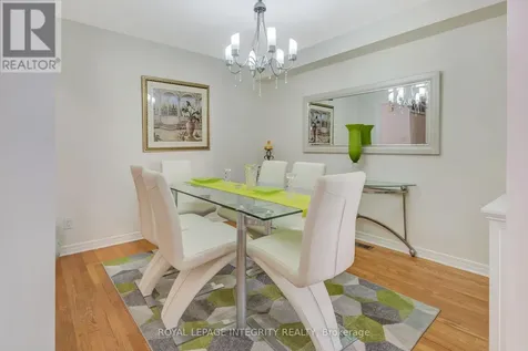 7 Westpointe Crescent Ottawa ON K2G 5Z1