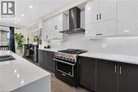 3364 Vernon Powell Drive Oakville ON L6H 0Y3