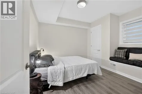 3364 Vernon Powell Drive Oakville ON L6H 0Y3