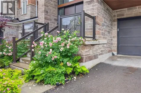 3364 Vernon Powell Drive Oakville ON L6H 0Y3