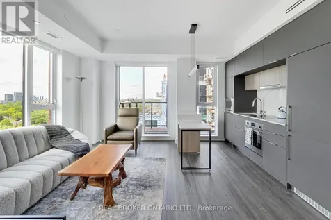 185 Alberta Avenue Toronto (oakwood Village) ON M6C 0A5