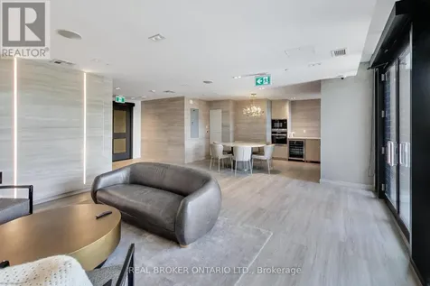 185 Alberta Avenue Toronto (oakwood Village) ON M6C 0A5