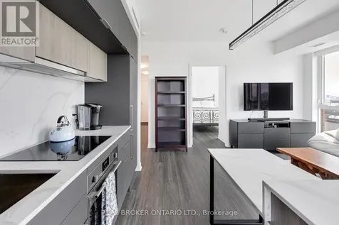 185 Alberta Avenue Toronto (oakwood Village) ON M6C 0A5