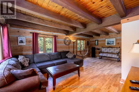 113 Crawford Road Chatsworth ON N0H 1C0
