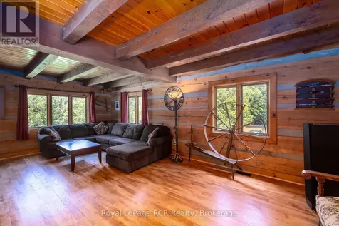 113 Crawford Road Chatsworth ON N0H 1C0
