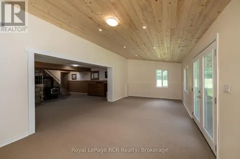 113 Crawford Road Chatsworth ON N0H 1C0