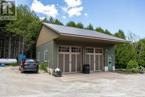 113 Crawford Road Chatsworth ON N0H 1C0