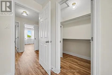 261 Parkin Circle Ottawa ON K1T 4G8