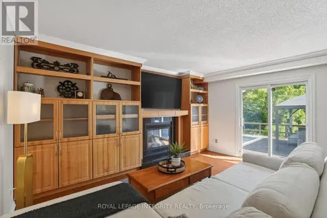 1243 Plante Drive Ottawa ON K1V 9E9
