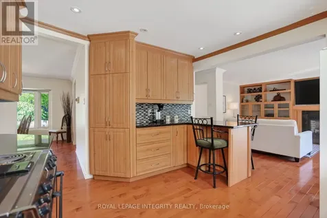 1243 Plante Drive Ottawa ON K1V 9E9