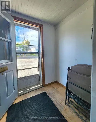 1 Brookbank Avenue Kirkland Lake ON P2N 1V2