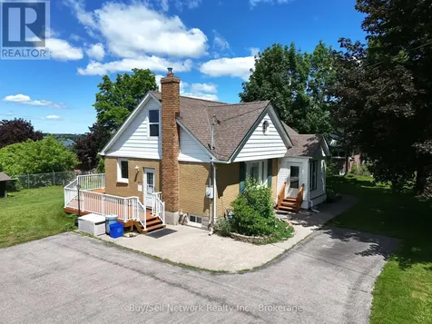 962 Ward Street Selwyn ON K0L 1H0