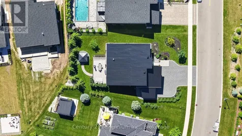 126 Tekiah Road Blue Mountains ON N0H 1J0