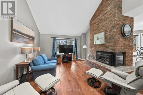 6584 Harvest Grove Drive Ottawa ON K4P 1E9