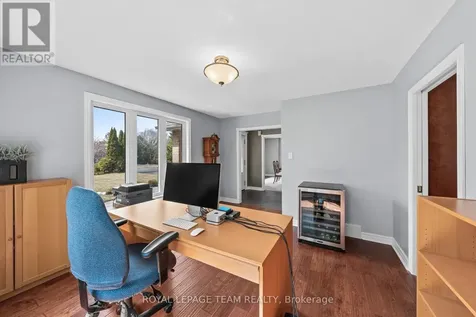 6584 Harvest Grove Drive Ottawa ON K4P 1E9