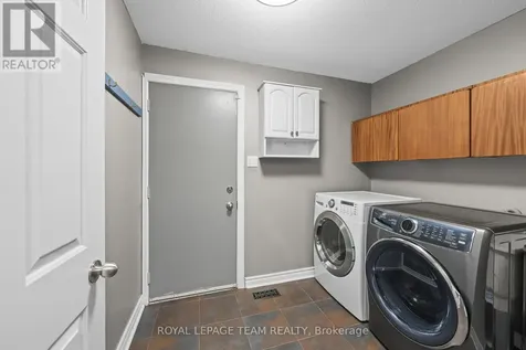 6584 Harvest Grove Drive Ottawa ON K4P 1E9