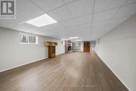 6584 Harvest Grove Drive Ottawa ON K4P 1E9